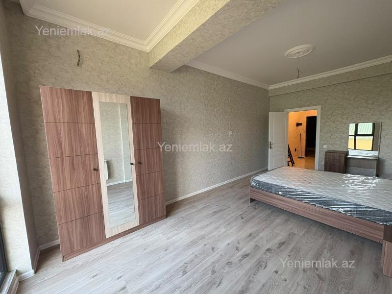 3 otaqlı Bina evi menzil, Sumqayıt Bulvarı, Sumqayıt