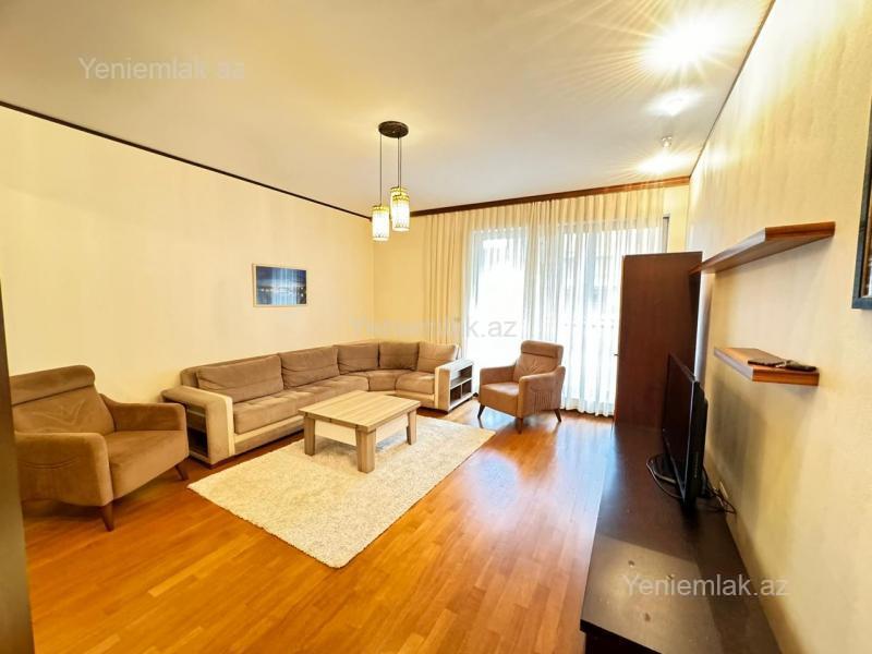 3 otaqlı Bina evi menzil, Səbail rayonu, Bakı