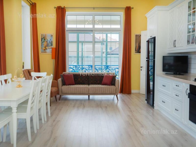 5 otaqlı Həyət evi / Villa, Xəzər rayonu, Bakı