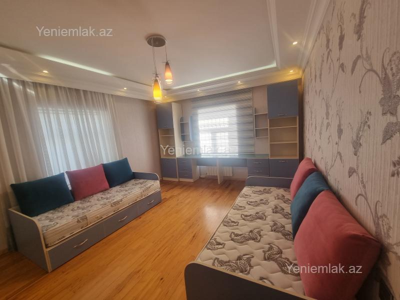8 otaqlı Həyət evi / Villa, Sabunçu rayonu, Bakı