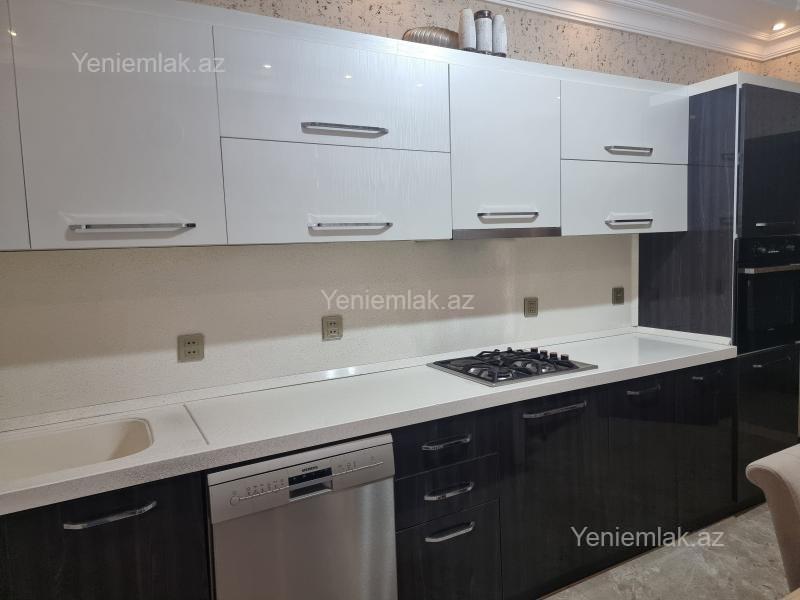 8 otaqlı Həyət evi / Villa, Sabunçu rayonu, Bakı