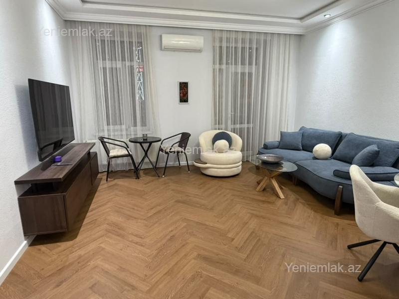 3 otaqlı Bina evi menzil, Səbail rayonu, Bakı