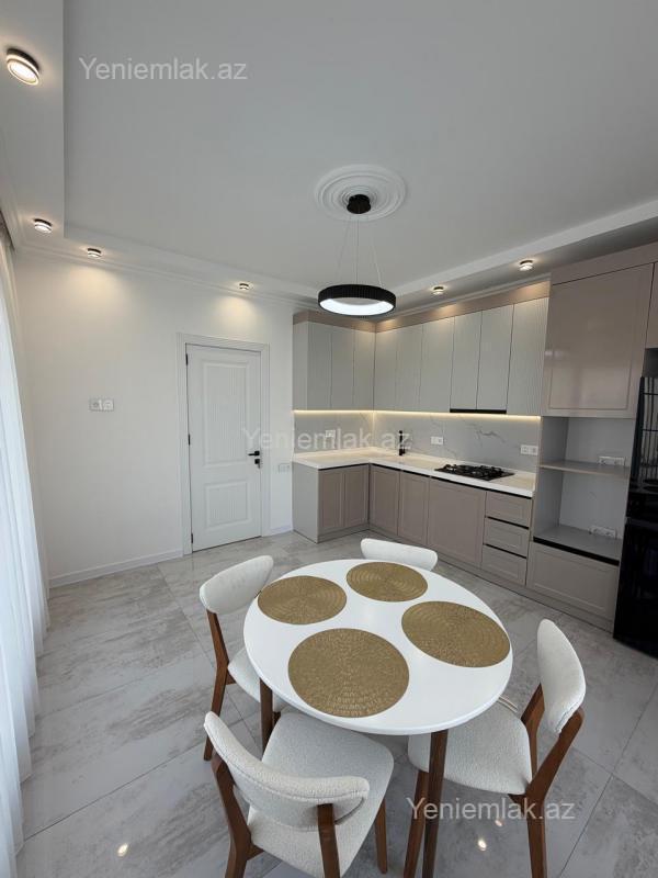 6 otaqlı Həyət evi / Villa, Sabunçu rayonu, Bakı