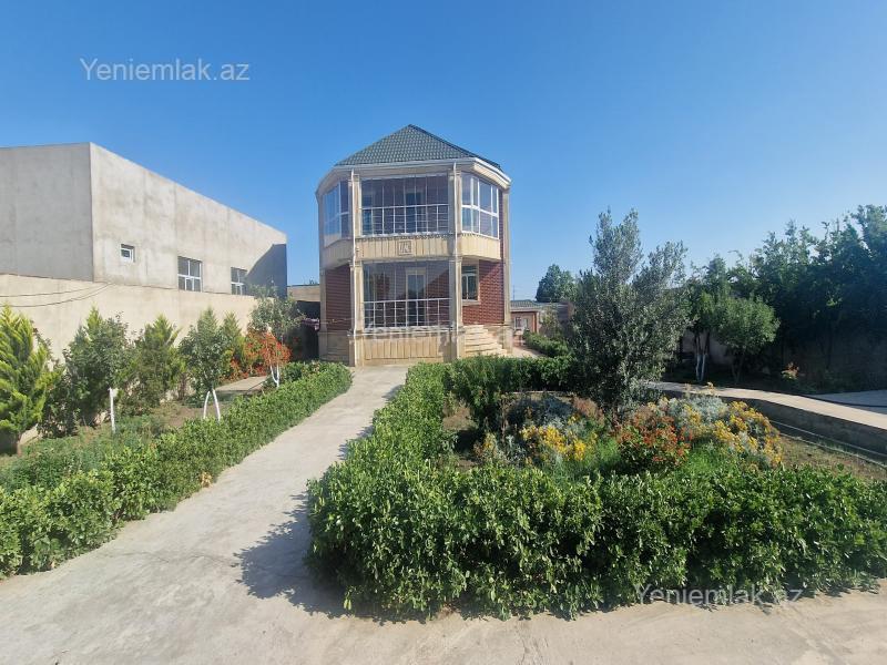 8 otaqlı Həyət evi / Villa, Sabunçu rayonu, Bakı