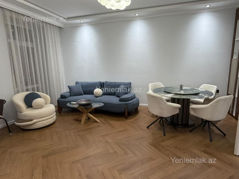 3 otaqlı Bina evi menzil, Səbail rayonu, Bakı