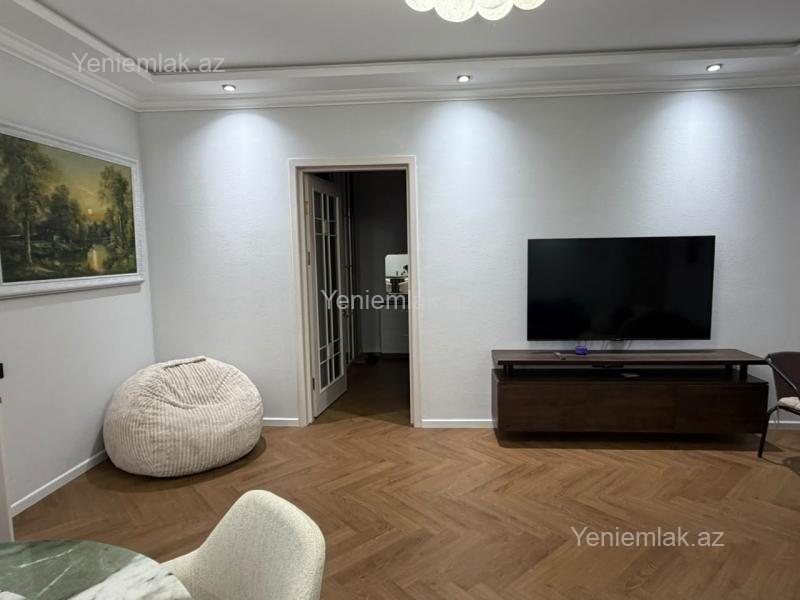 3 otaqlı Bina evi menzil, Səbail rayonu, Bakı