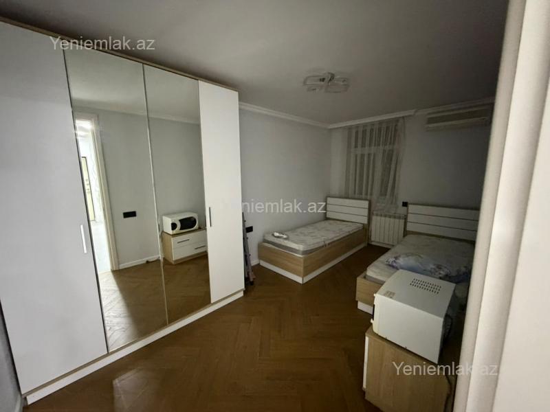 3 otaqlı Bina evi menzil, Səbail rayonu, Bakı