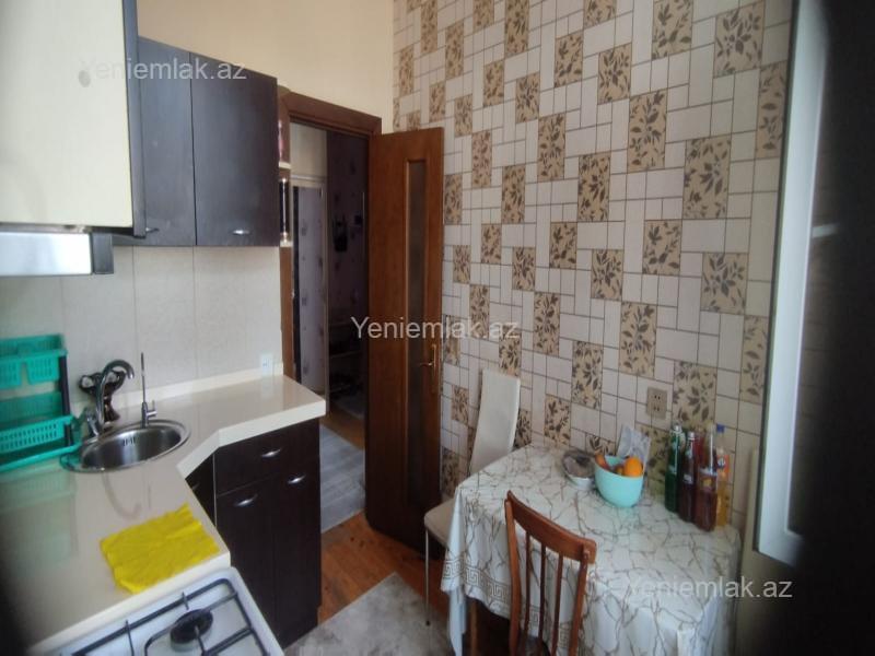 3 otaqlı Bina evi menzil, Səbail rayonu, Bakı