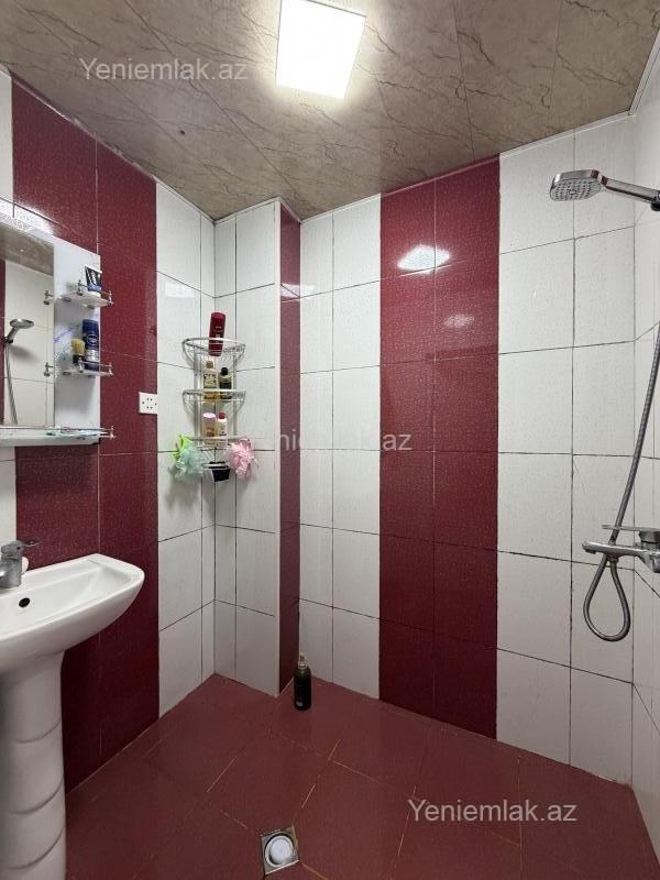 3 otaqlı Bina evi menzil, Qurtuluş 93, Abşeron