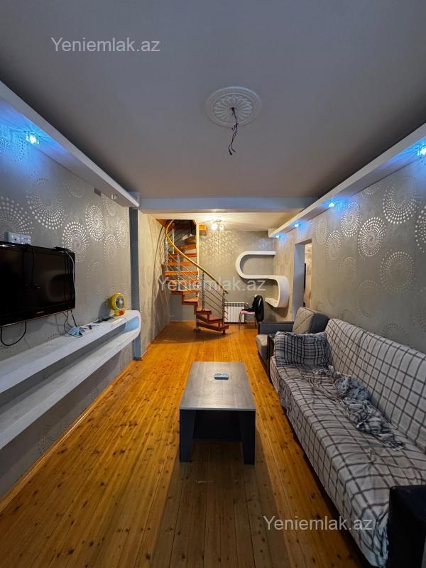 2 otaqlı Bina evi menzil, Qurtuluş 93, Abşeron