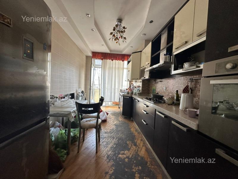 3 otaqlı Bina evi menzil, Yasamal rayonu, Bakı