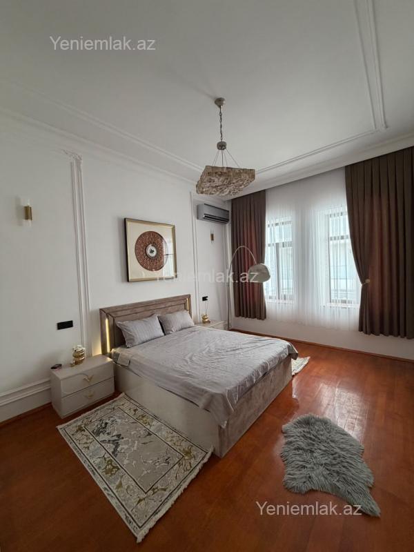 3 otaqlı Bina evi menzil, Səbail rayonu, Bakı