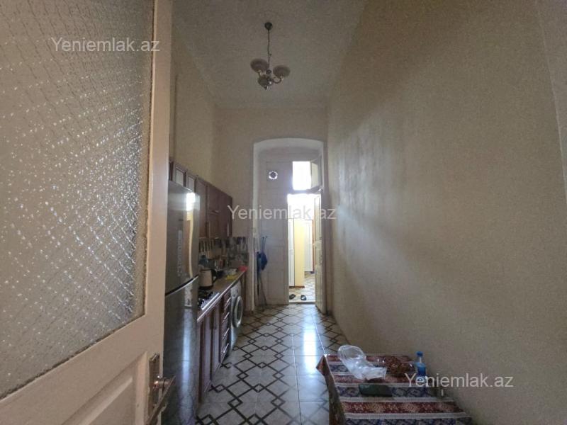 3 otaqlı Bina evi menzil, Səbail rayonu, Bakı