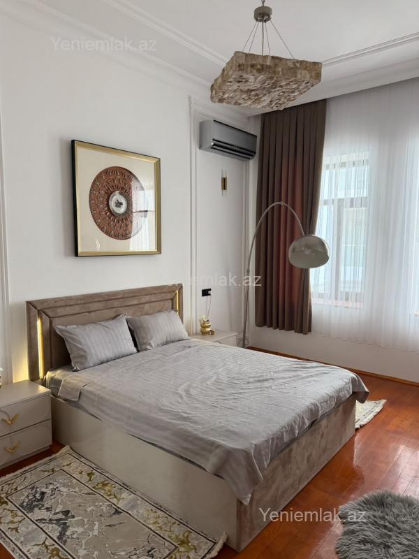 3 otaqlı Bina evi menzil, Səbail rayonu, Bakı