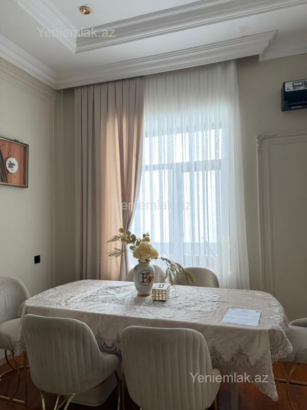 3 otaqlı Bina evi menzil, Səbail rayonu, Bakı