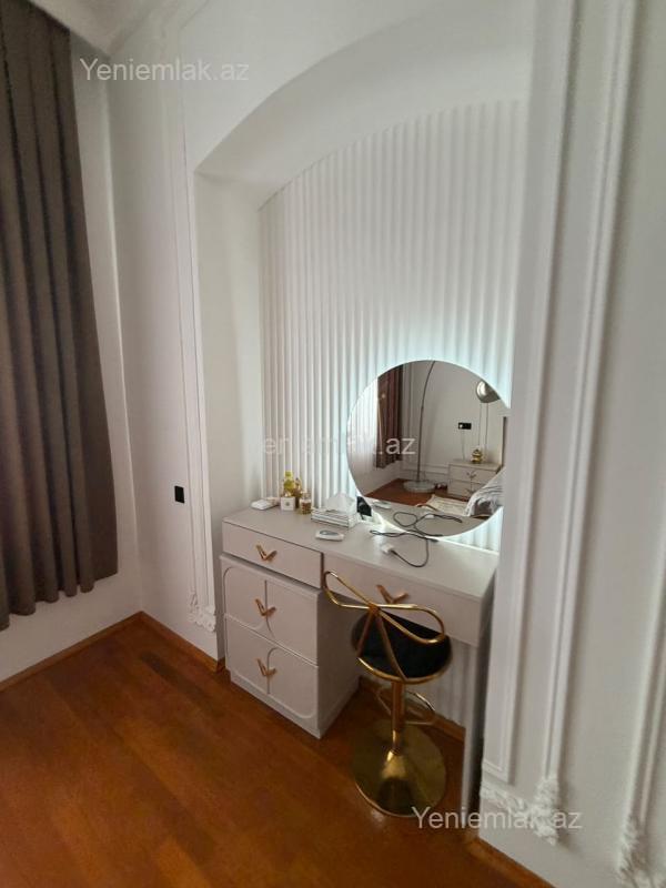 3 otaqlı Bina evi menzil, Səbail rayonu, Bakı