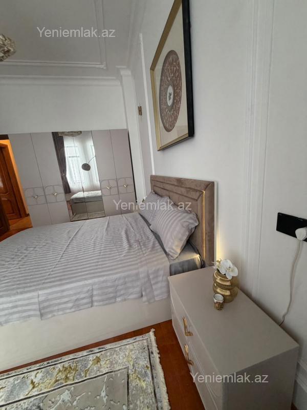 3 otaqlı Bina evi menzil, Səbail rayonu, Bakı