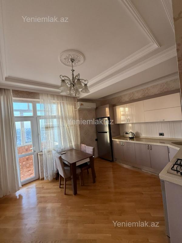 4 otaqlı Bina evi menzil, Səbail rayonu, Bakı