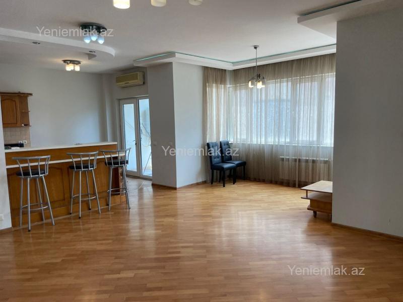 3 otaqlı Bina evi menzil, Xətai rayonu, Bakı