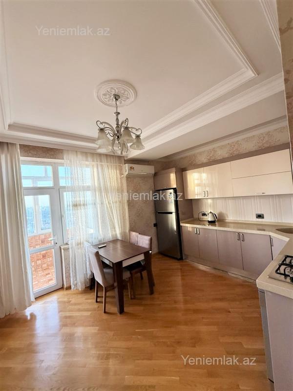 4 otaqlı Bina evi menzil, Səbail rayonu, Bakı