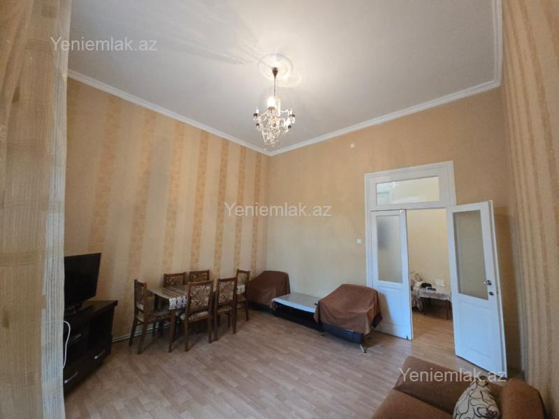 3 otaqlı Bina evi menzil, Səbail rayonu, Bakı