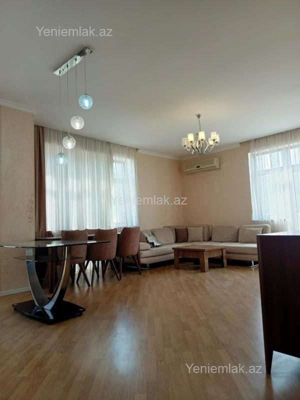 3 otaqlı Bina evi menzil, Yasamal rayonu, Bakı