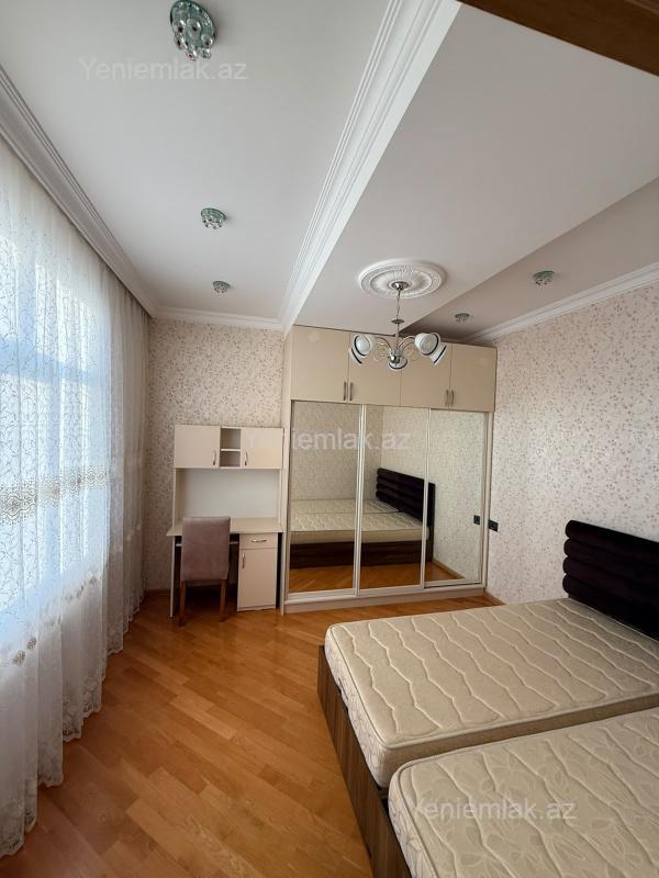 4 otaqlı Bina evi menzil, Səbail rayonu, Bakı