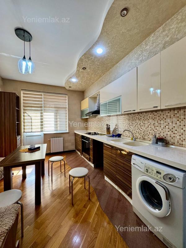 3 otaqlı Bina evi menzil, Yasamal rayonu, Bakı