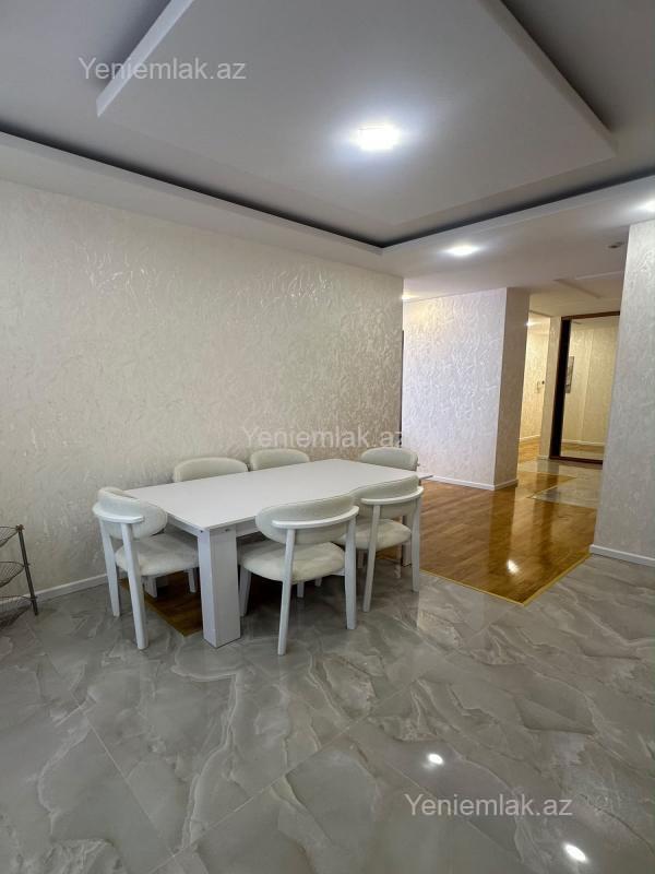 4 otaqlı Bina evi menzil, Səbail rayonu, Bakı