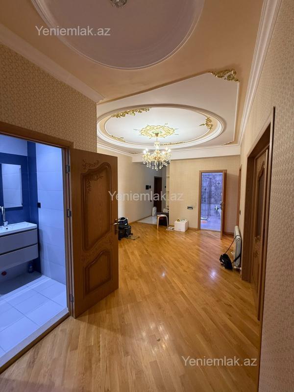 4 otaqlı Bina evi menzil, Səbail rayonu, Bakı