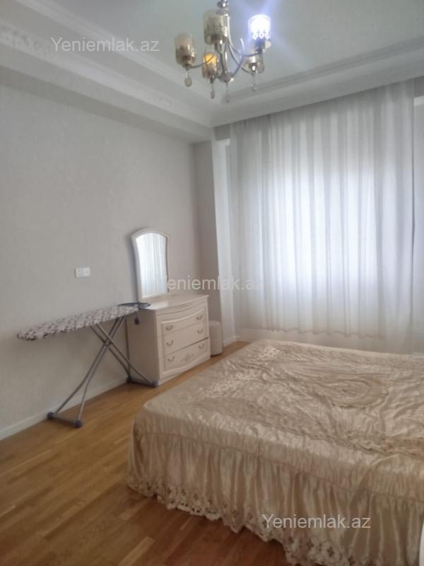 2 otaqlı Bina evi menzil, Sumqayıt Bulvarı, Sumqayıt