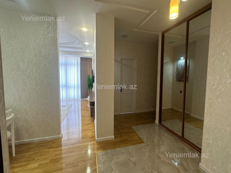 4 otaqlı Bina evi menzil, Səbail rayonu, Bakı