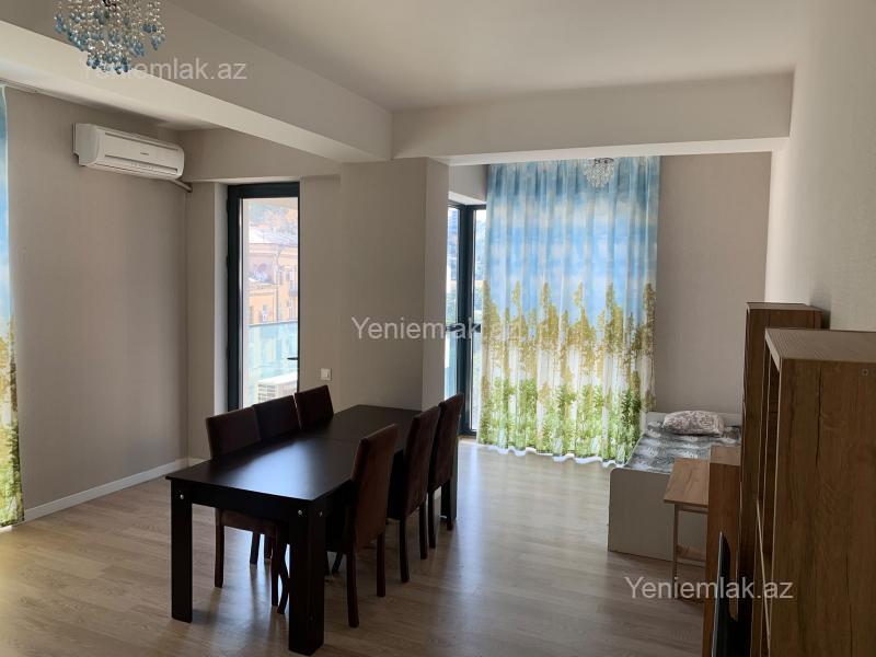 2 otaqlı Bina evi menzil, Səbail rayonu, Bakı