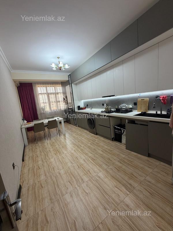 4 otaqlı Bina evi menzil, Səbail rayonu, Bakı