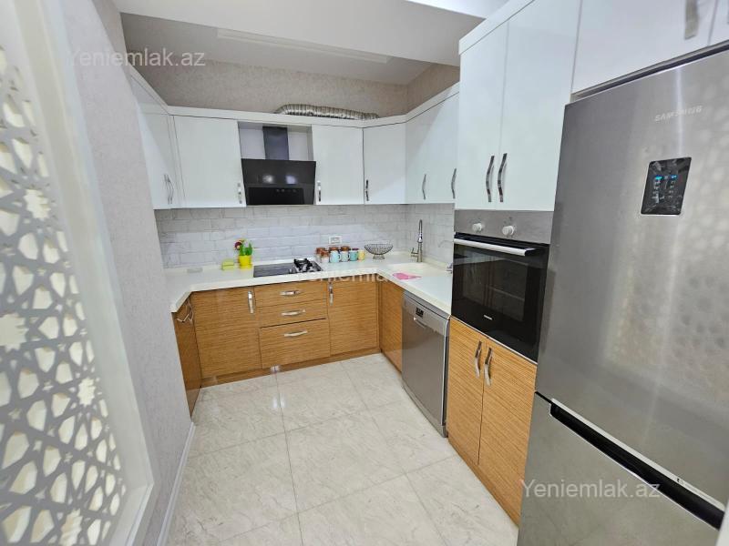3 otaqlı Bina evi menzil, Səbail rayonu, Bakı