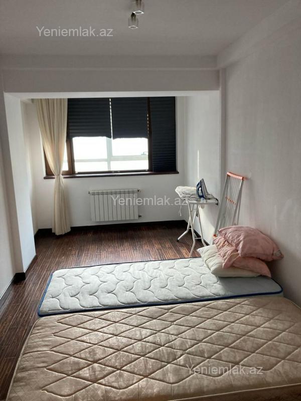 3 otaqlı Bina evi menzil, Səbail rayonu, Bakı