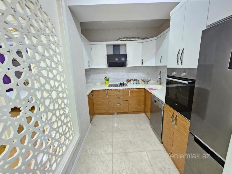 3 otaqlı Bina evi menzil, Səbail rayonu, Bakı
