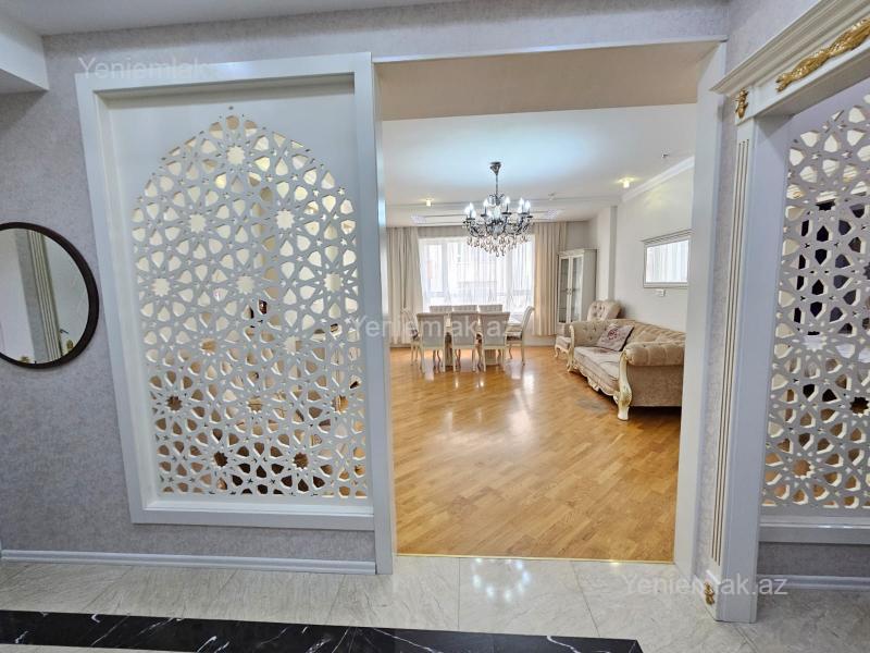 3 otaqlı Bina evi menzil, Səbail rayonu, Bakı
