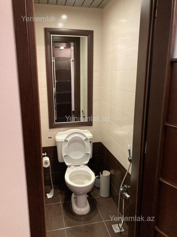 3 otaqlı Bina evi menzil, Səbail rayonu, Bakı