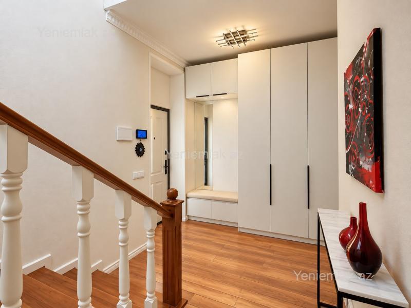 4 otaqlı Həyət evi / Villa, Səbail rayonu, Bakı