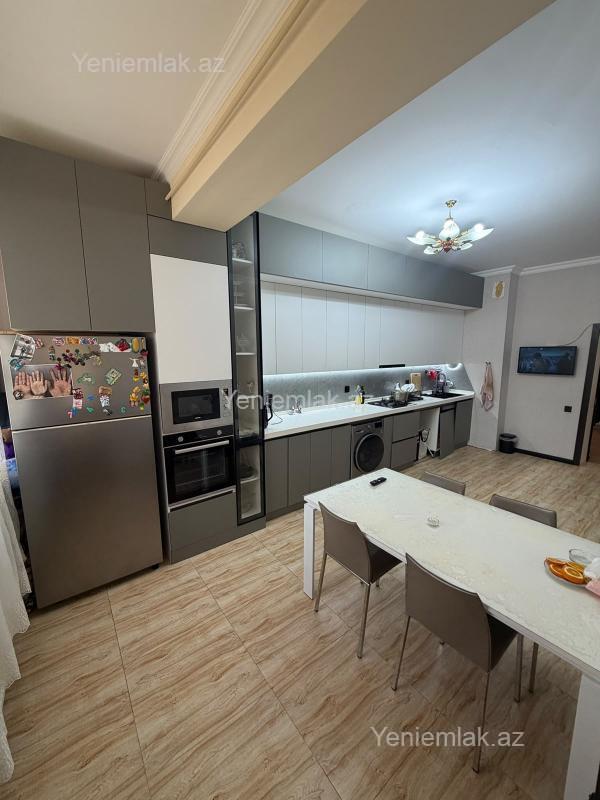 4 otaqlı Bina evi menzil, Səbail rayonu, Bakı
