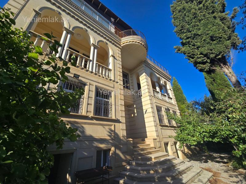 Həyət evi / Villa Kirayə Bakı Xətai rayonu H.Aslanov qəs. Həzi Aslanov | Gənclik Parkına baxışlı və dəniz mənzərəli vill