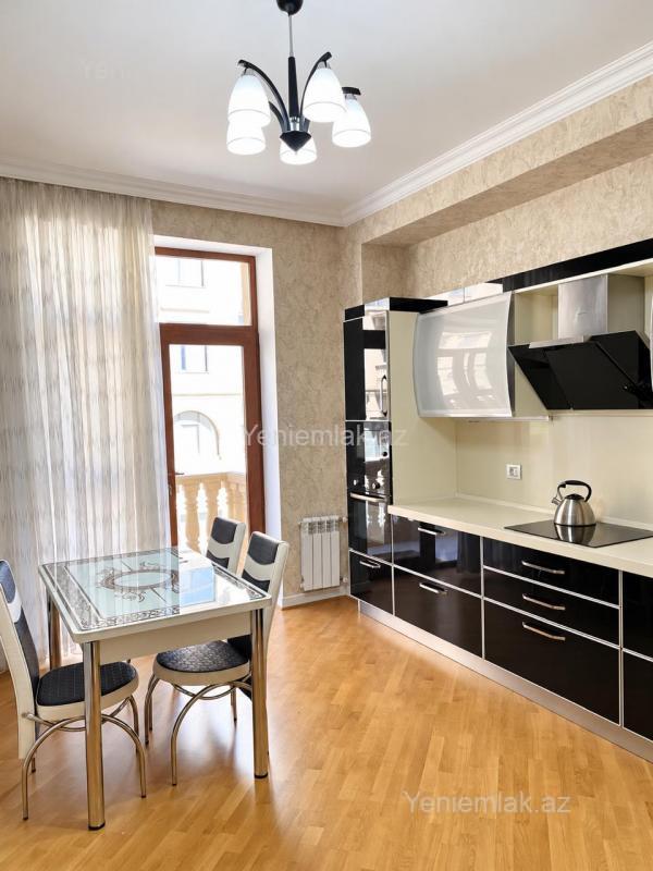 3 otaqlı Bina evi menzil, Xətai rayonu, Bakı