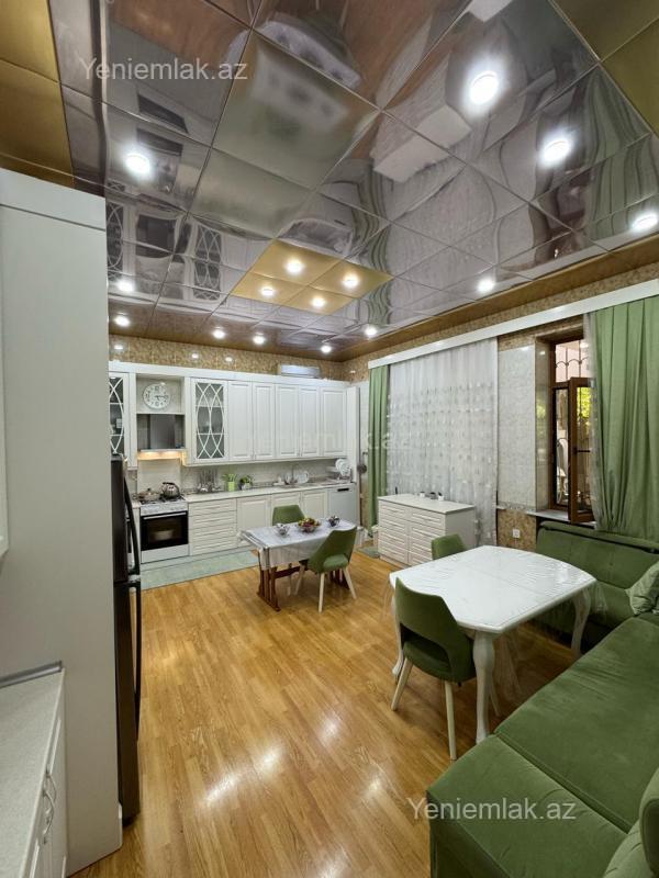 6 otaqlı Həyət evi / Villa, Sabunçu rayonu, Bakı