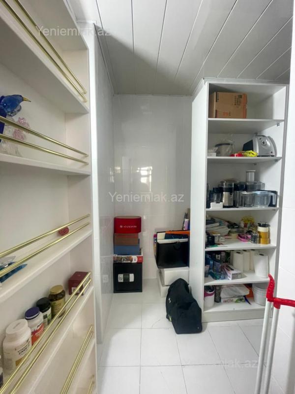 4 otaqlı Bina evi menzil, Səbail rayonu, Bakı