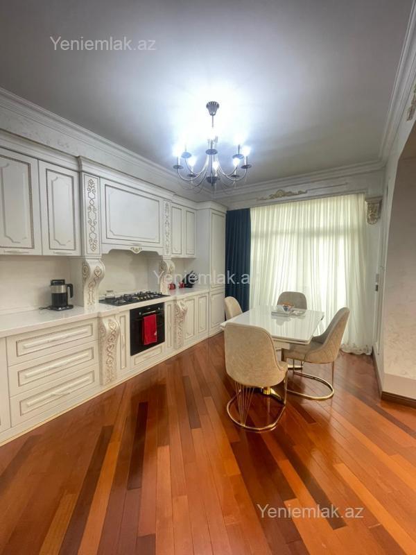 4 otaqlı Bina evi menzil, Səbail rayonu, Bakı