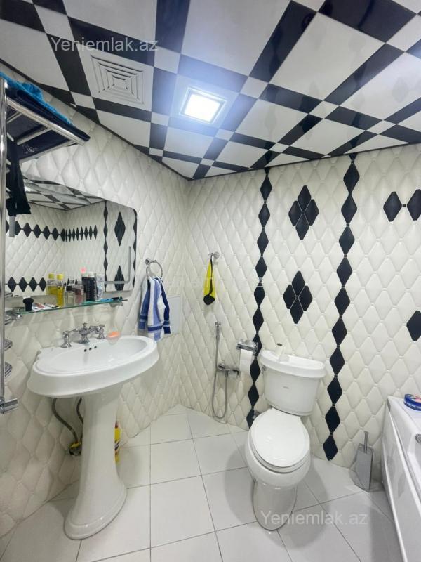 4 otaqlı Bina evi menzil, Səbail rayonu, Bakı
