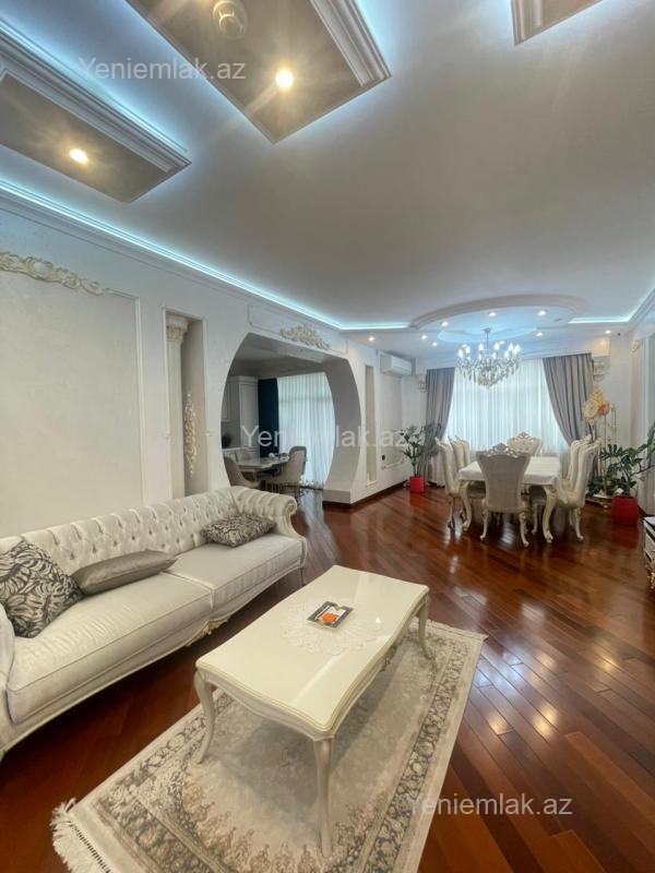 4 otaqlı Bina evi menzil, Səbail rayonu, Bakı