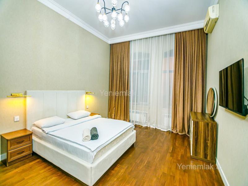 2 otaqlı Bina evi menzil, Səbail rayonu, Bakı