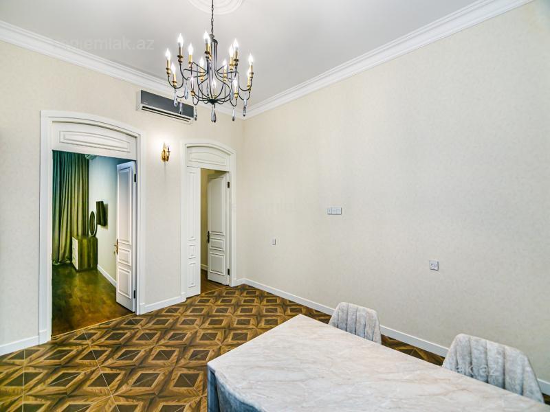 2 otaqlı Bina evi menzil, Səbail rayonu, Bakı